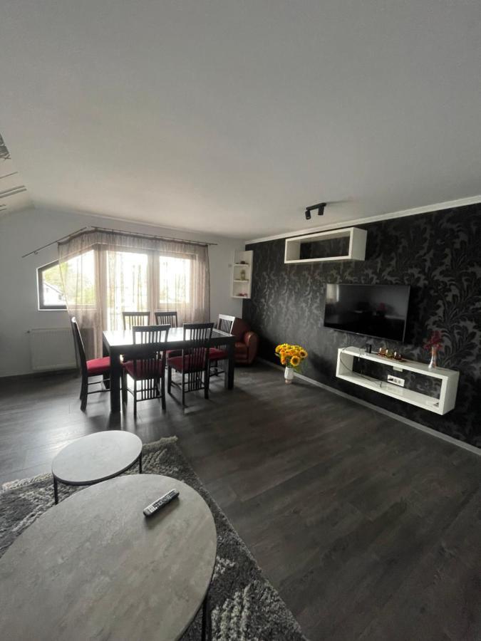 Eroilor II Apartament Apartamento Suceava Exterior foto
