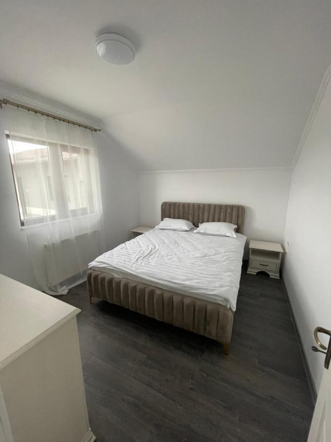Eroilor II Apartament Apartamento Suceava Exterior foto